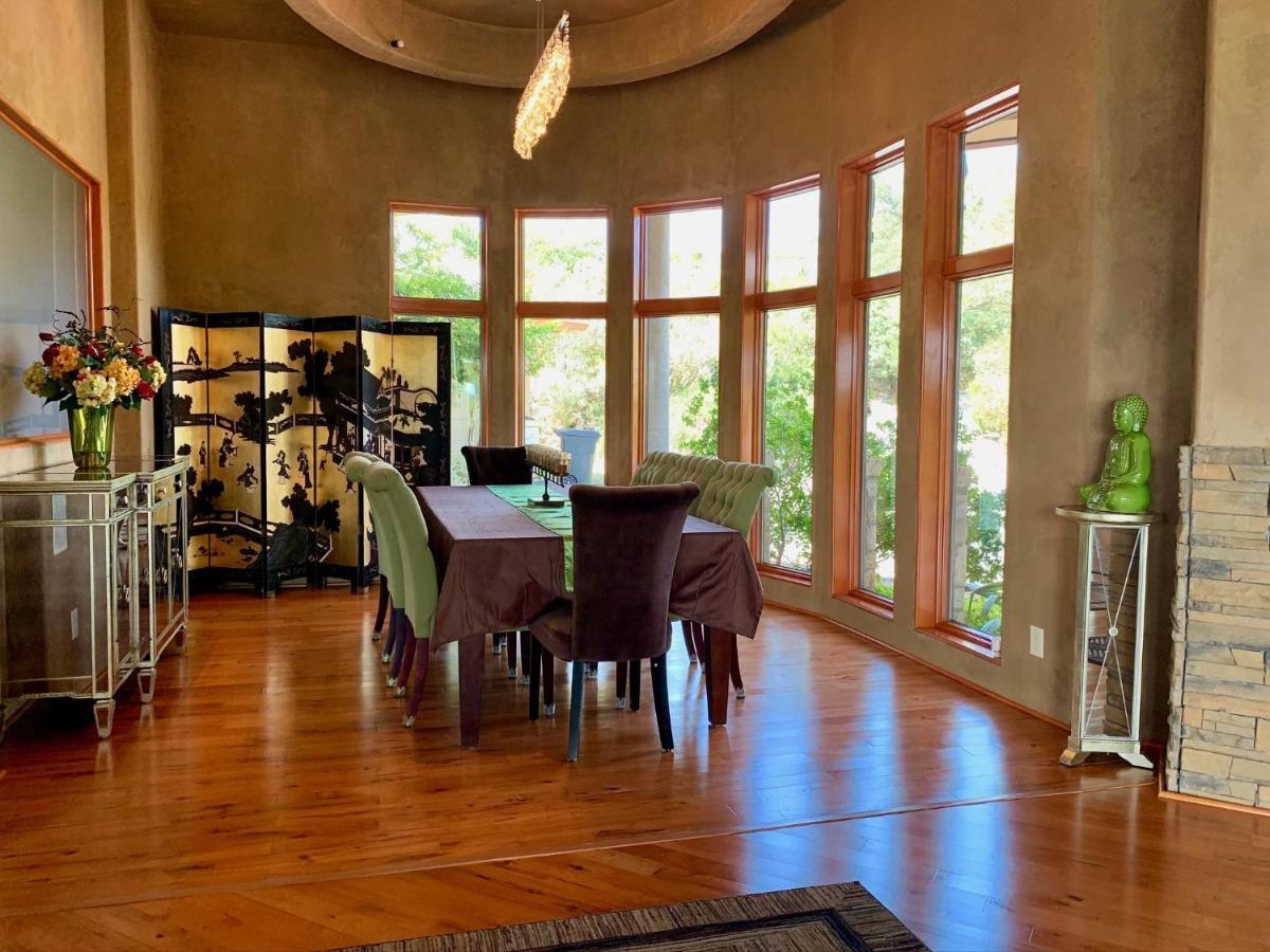 Scenic Hill Country Retreat - Rhino Ranch Villa New Braunfels Buitenkant foto