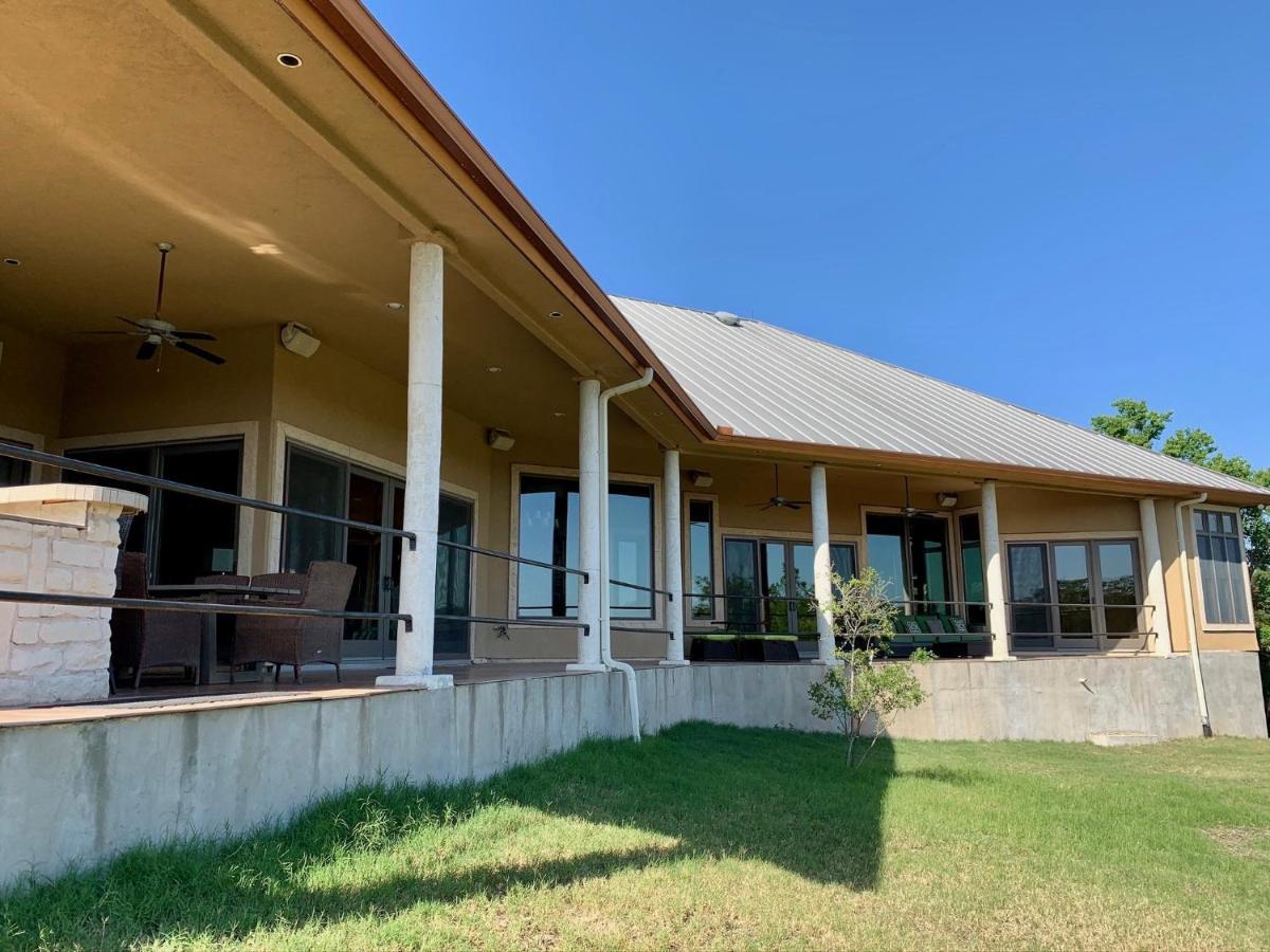 Scenic Hill Country Retreat - Rhino Ranch Villa New Braunfels Buitenkant foto