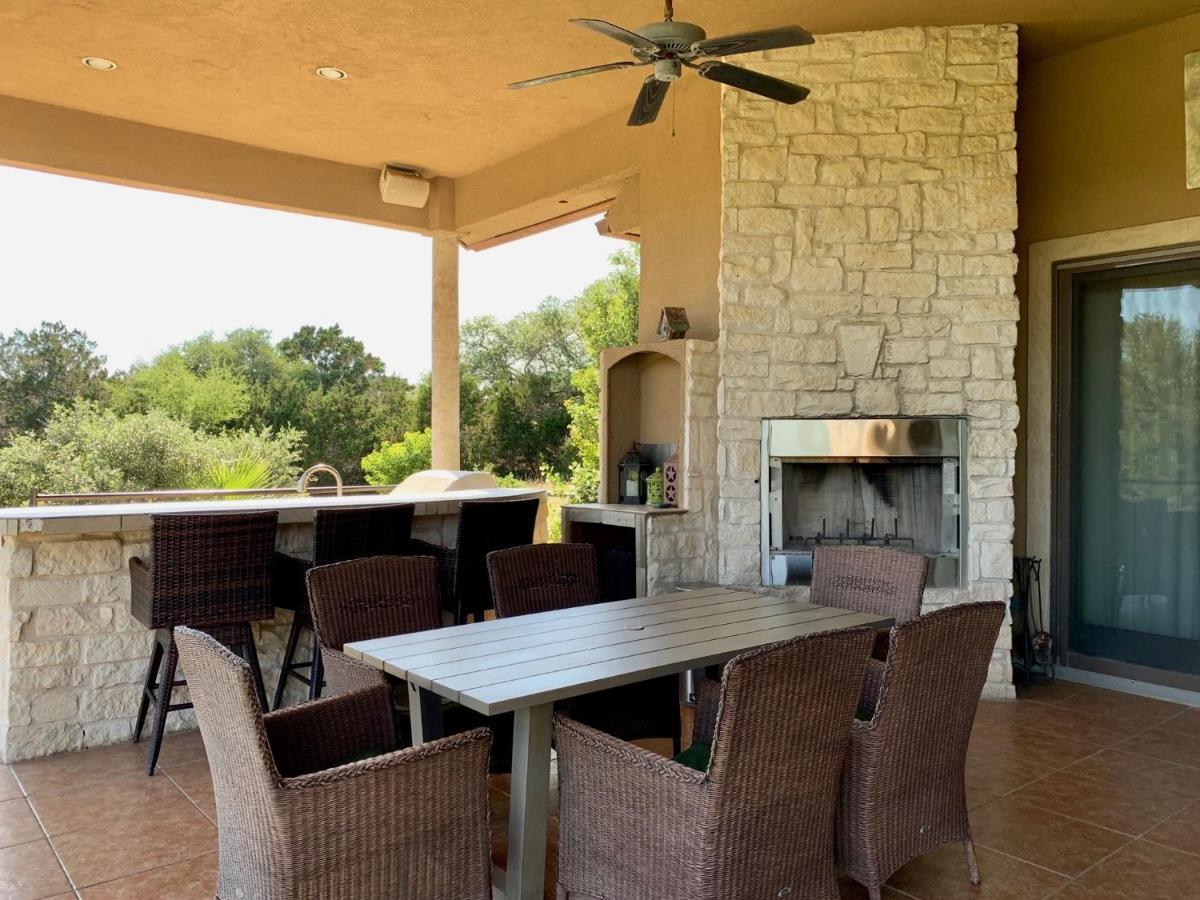 Scenic Hill Country Retreat - Rhino Ranch Villa New Braunfels Buitenkant foto